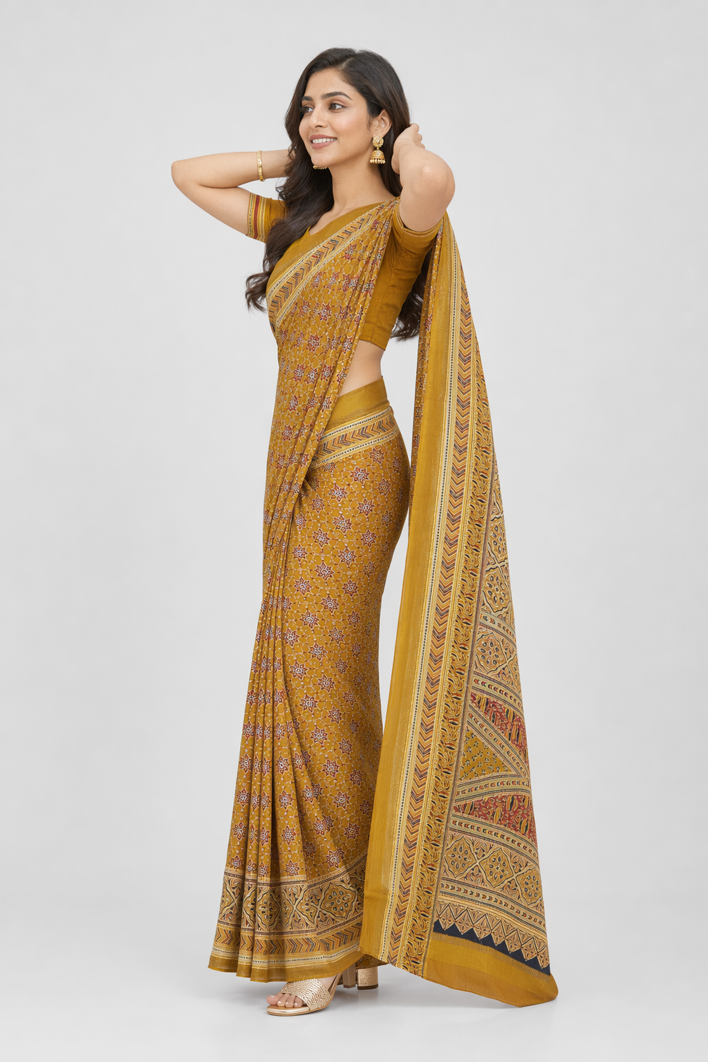 SAREE